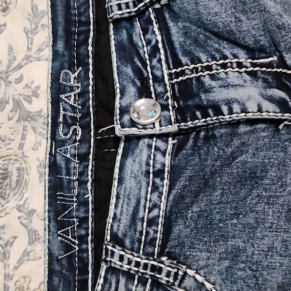 Womans pants - Picture 2 of 4